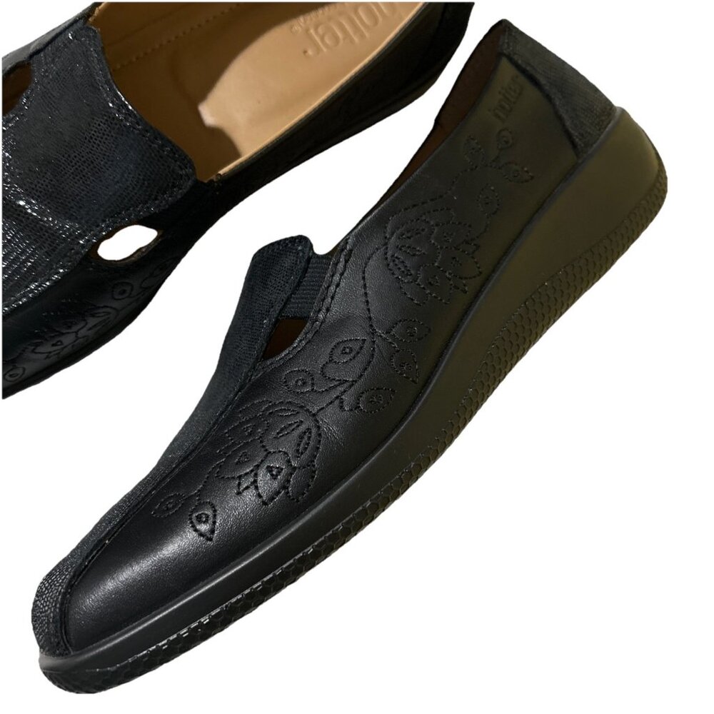 Hotter Slip On Shoes Flats Calypso Size 8.5 Black Leather Comfort Floral New - Picture 5 of 8